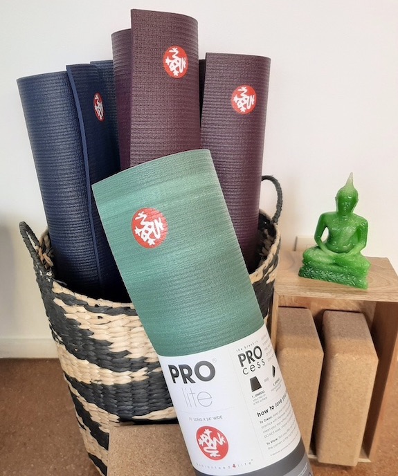 tapis yoga PVC anti-dérapant ecologique manduka